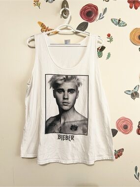 Justin Bieber Sorry White Graphic Tank Top XXL